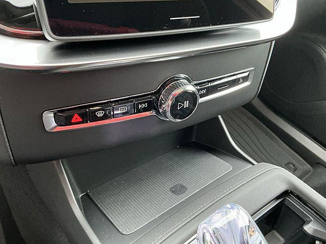 2026 Volvo XC90 Plug-In Hybrid Plus, T8 AWD, Electric/Gasoline, Bright, 7 Seats
