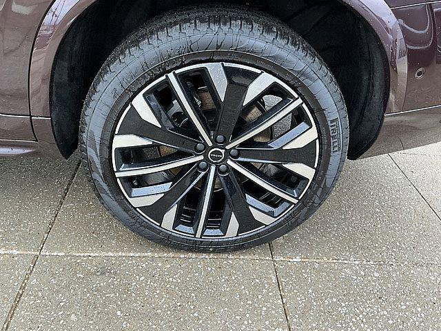 2026 Volvo XC90 Plug-In Hybrid Ultra, T8 AWD, Electric/Gasoline, Bright, 7 Seats