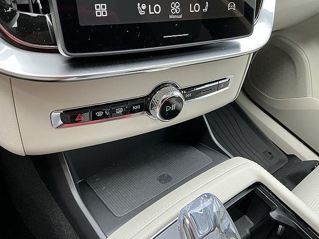 2026 Volvo XC90 Plug-In Hybrid Ultra, T8 AWD, Electric/Gasoline, Bright, 7 Seats