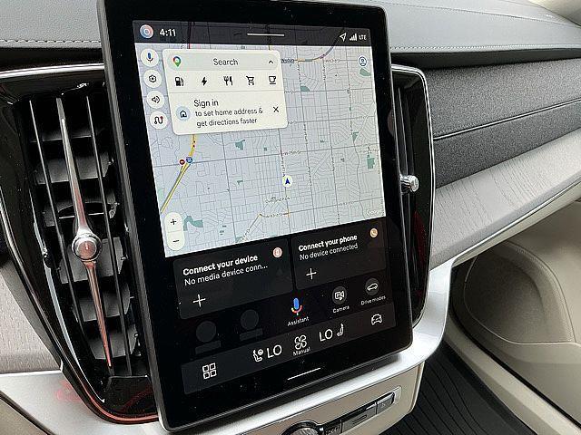 2026 Volvo XC90 Plug-In Hybrid Ultra, T8 AWD, Electric/Gasoline, Bright, 7 Seats