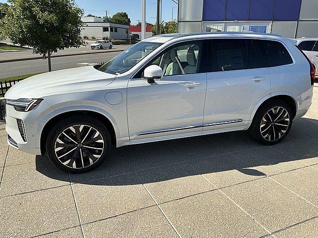 2026 Volvo XC90 Plug-In Hybrid Ultra, T8 AWD, Electric/Gasoline, Bright, 7 Seats