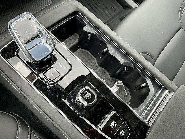 2026 Volvo XC90 Plug-In Hybrid Plus, T8 AWD, Electric/Gasoline, Bright, 7 Seats
