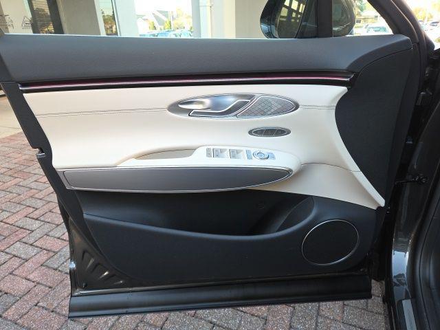 2026 Genesis GV70 2.5T Select
