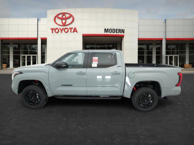2026 Toyota Tundra SR5 CrewMax 5.5' Bed