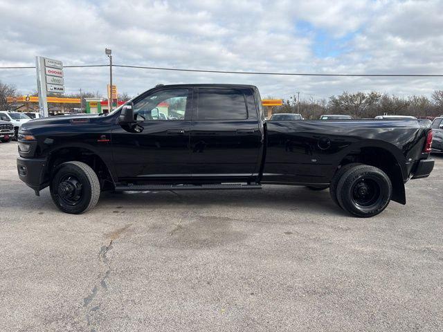 2026 RAM Ram 3500 RAM 3500 TRADESMAN CREW CAB 4X4 8 BOX