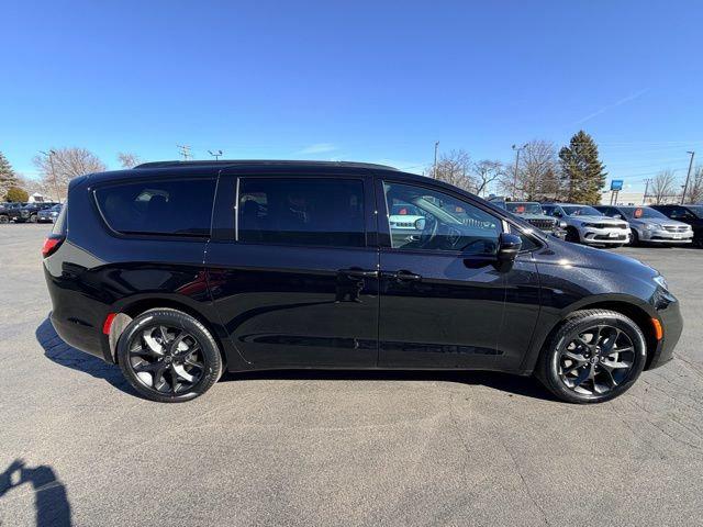 2026 Chrysler Pacifica PACIFICA LIMITED AWD 2026 Chrysler Pacifica PACIFICA LIMITED AWD