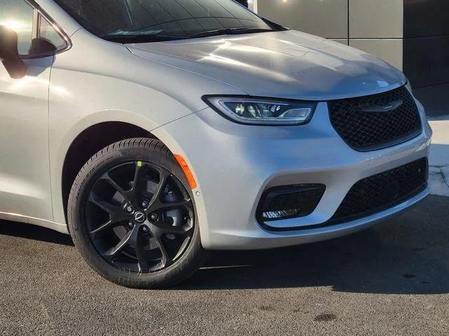 2026 Chrysler Pacifica PACIFICA SELECT AWD 2026 Chrysler Pacifica PACIFICA SELECT AWD