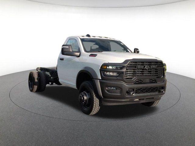 2026 RAM 5500 Chassis RAM 5500 TRADESMAN CHASSIS REGULAR CAB 4X4 84 CA