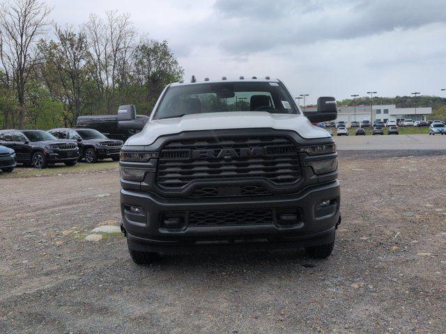 2026 RAM Ram 3500 Chassis Cab RAM 3500 TRADESMAN CHASSIS REGULAR CAB 4X4 84 CA 2026 RAM Ram 3500 Chassis Cab RAM 3500 TRADESMAN CHASSIS REGULAR CAB 4X4 84 CA