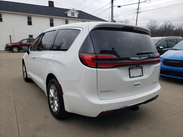 2026 Chrysler Pacifica Limited AWD