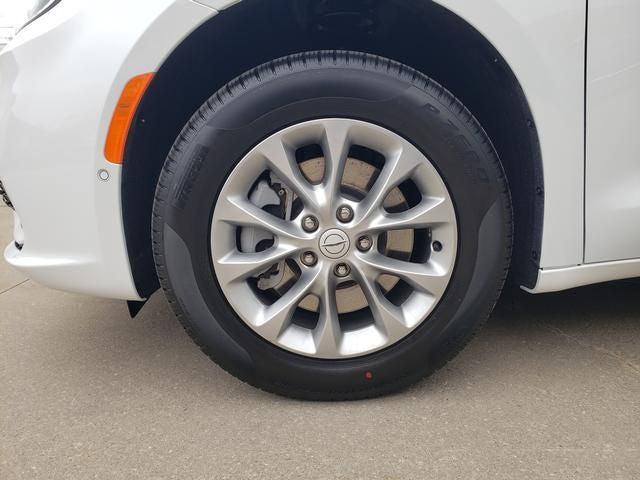 2026 Chrysler Pacifica Limited AWD