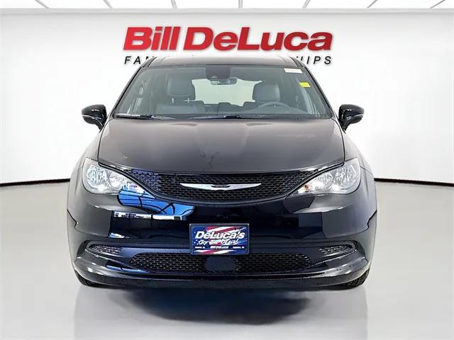 2026 Chrysler Voyager VOYAGER LX