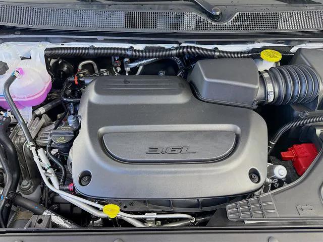 2026 Chrysler Pacifica Select AWD