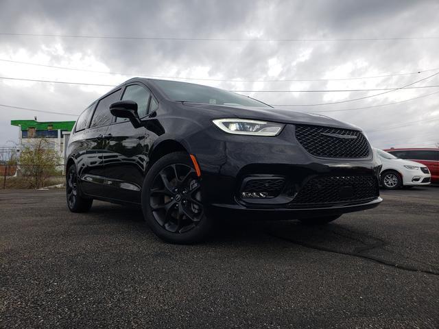 2026 Chrysler Pacifica PACIFICA SELECT AWD