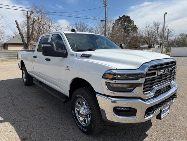 2026 RAM Ram 2500 RAM 2500 TRADESMAN CREW CAB 4X4 8 BOX