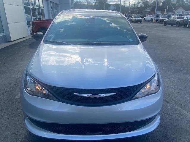 2026 Chrysler Voyager VOYAGER LX