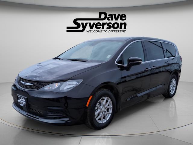 2026 Chrysler Voyager VOYAGER LX