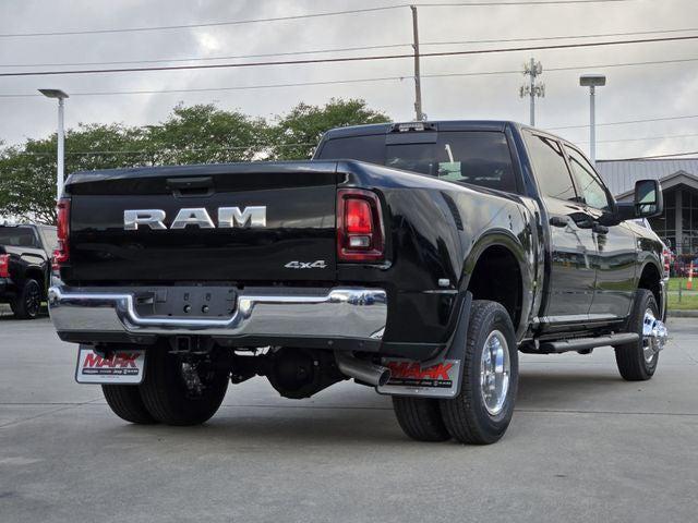 2026 RAM Ram 3500 RAM 3500 TRADESMAN CREW CAB 4X4 8 BOX