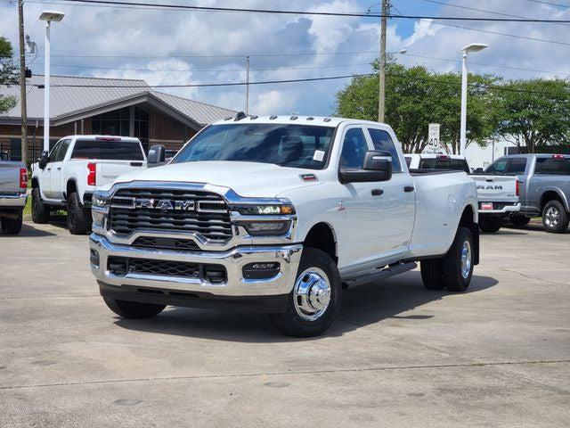2026 RAM Ram 3500 RAM 3500 TRADESMAN CREW CAB 4X4 8 BOX