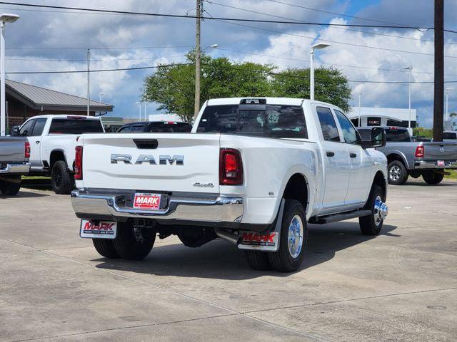2026 RAM Ram 3500 RAM 3500 TRADESMAN CREW CAB 4X4 8 BOX