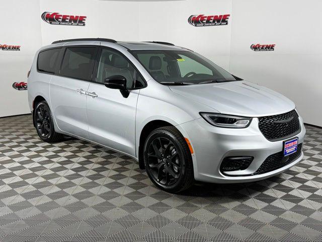 2026 Chrysler Pacifica PACIFICA LIMITED AWD