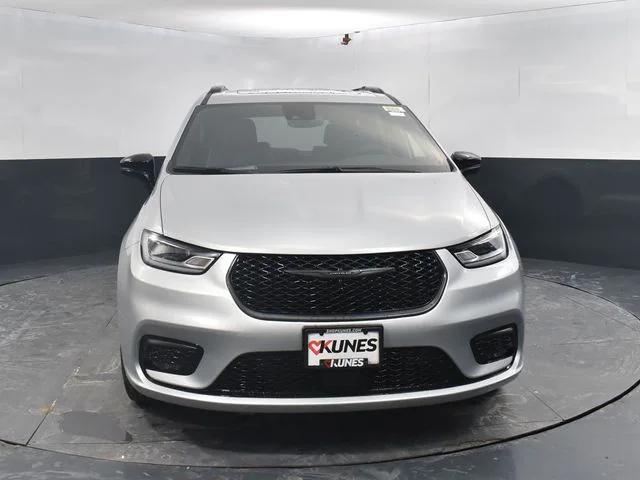 2026 Chrysler Pacifica PACIFICA LIMITED