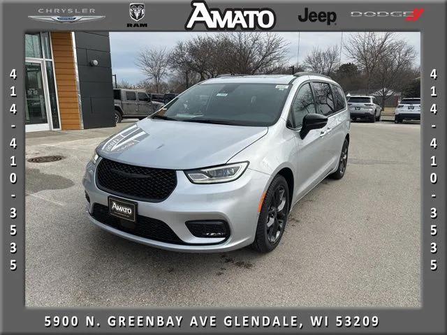 2026 Chrysler Pacifica PACIFICA LIMITED