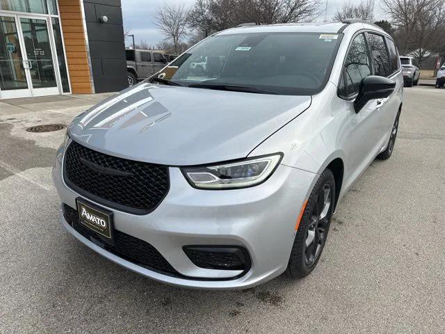 2026 Chrysler Pacifica PACIFICA LIMITED