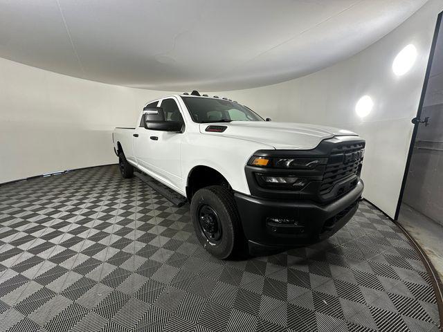 2026 Ram 2500 Tradesman Crew Cab 4x4 8' Box