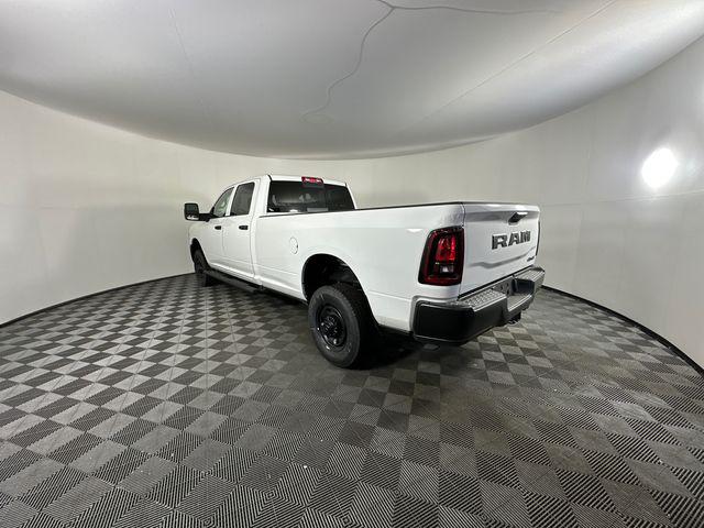 2026 Ram 2500 Tradesman Crew Cab 4x4 8' Box