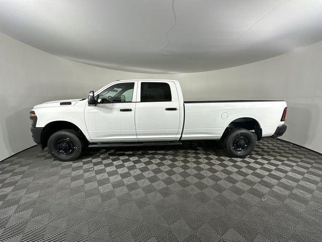 2026 Ram 2500 Tradesman Crew Cab 4x4 8' Box