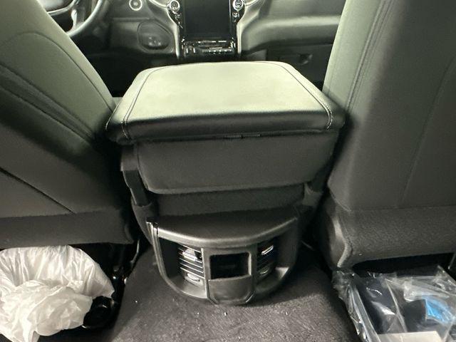 2026 Ram 2500 Tradesman Crew Cab 4x4 8' Box