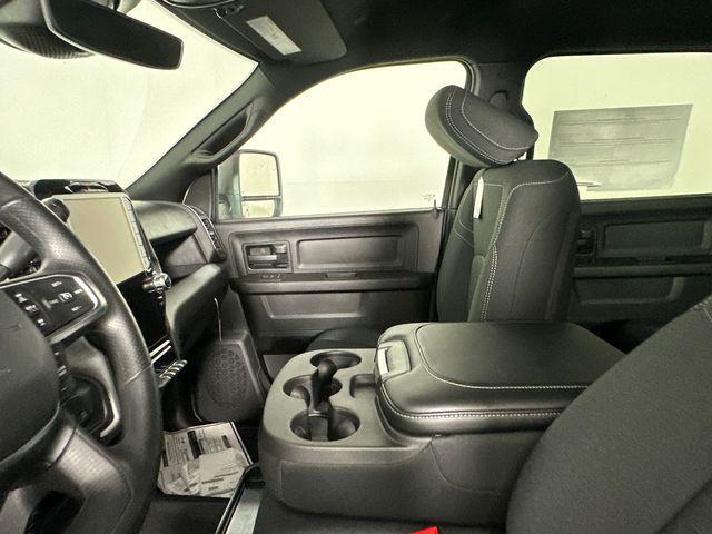 2026 Ram 2500 Tradesman Crew Cab 4x4 8' Box