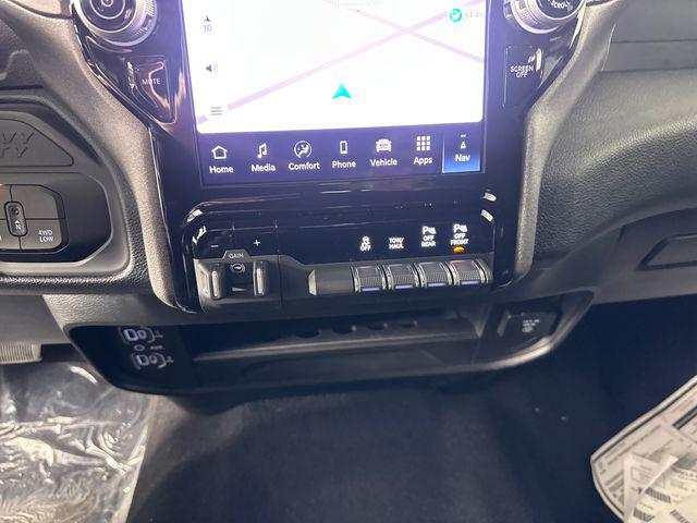 2026 Ram 2500 Tradesman Crew Cab 4x4 8' Box
