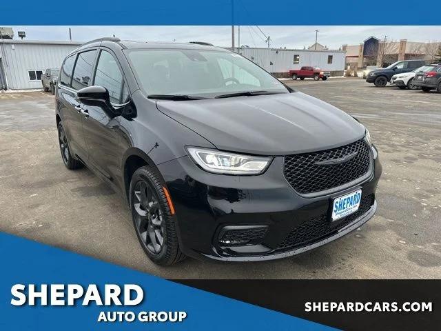 2026 Chrysler Pacifica Limited AWD for sale in Rockland, ME