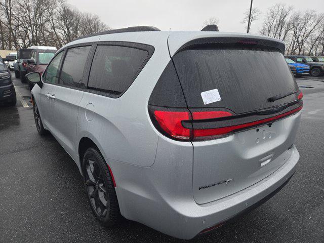 2026 Chrysler Pacifica PACIFICA LIMITED AWD