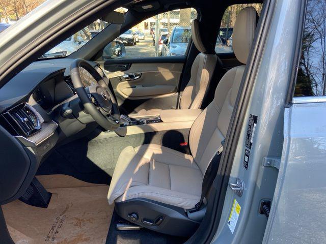 2026 Volvo XC90 Plug-In Hybrid Ultra, T8 AWD, Electric/Gasoline, Bright, 7 Seats