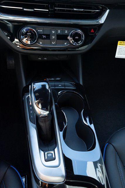 2026 Buick NV Sport Touring FWD