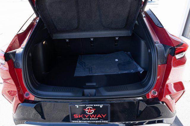 2026 Buick NV Sport Touring FWD