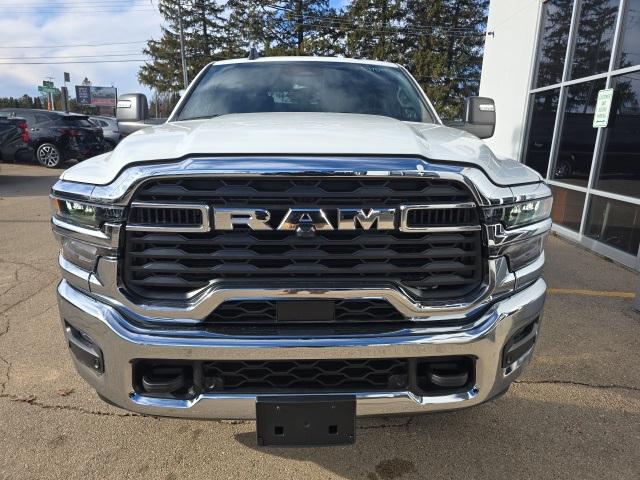 2025 RAM 2500 Big Horn Crew Cab 4x4 64 Box