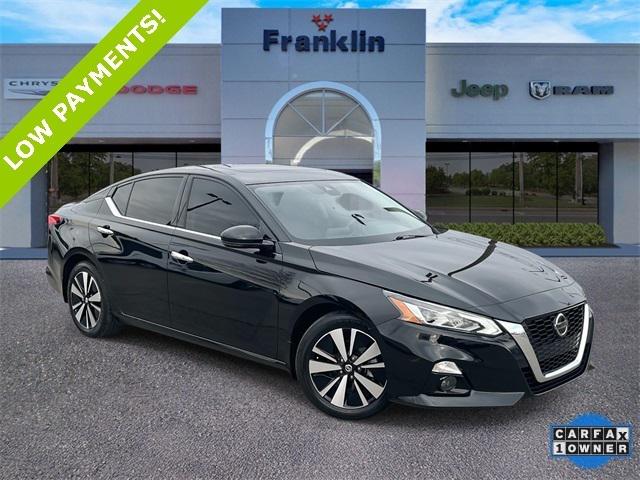 2022 Nissan Altima SL FWD