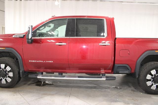 2024 GMC Sierra 2500HD 4WD Crew Cab Standard Bed Denali