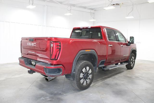 2024 GMC Sierra 2500HD 4WD Crew Cab Standard Bed Denali