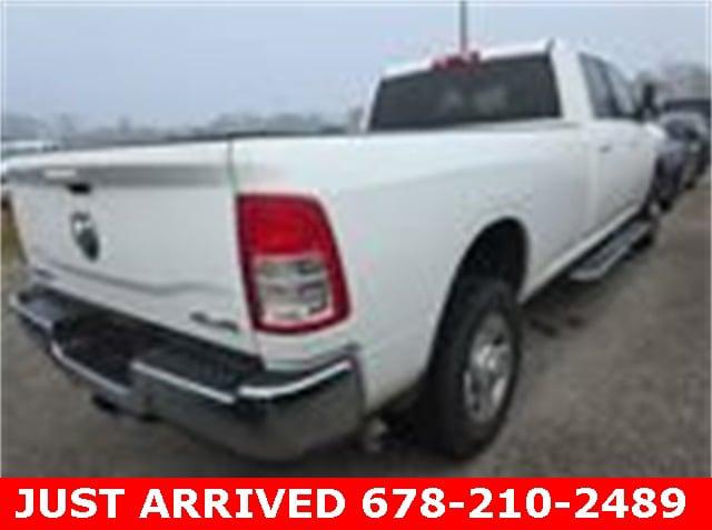 2022 RAM 2500 Big Horn Crew Cab 4x4 8 Box