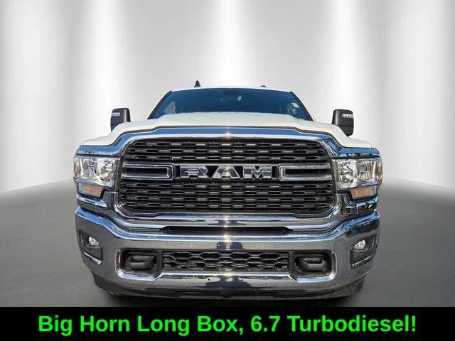 2024 Ram 3500 Big Horn Crew Cab 4x4 8' Box
