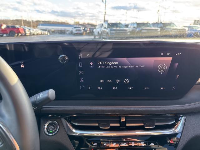 2024 Buick NV Avenir FWD