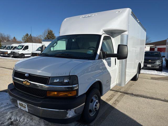 2025 Chevrolet Express Cutaway 4500 Van for sale in Hales Corners, WI