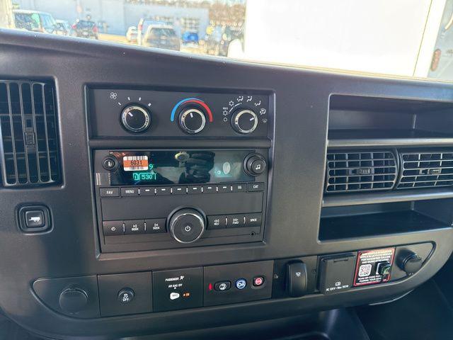 2025 Chevrolet Express Cutaway 4500 Van
