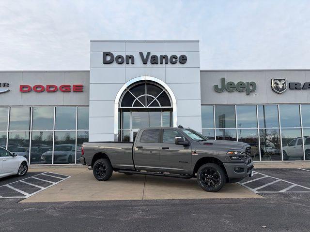 2026 RAM Ram 3500 RAM 3500 BIG HORN CREW CAB 4X4 8 BOX