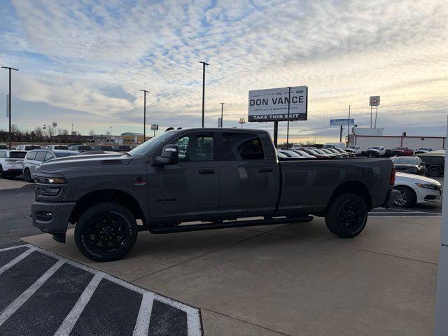 2026 RAM Ram 3500 RAM 3500 BIG HORN CREW CAB 4X4 8 BOX